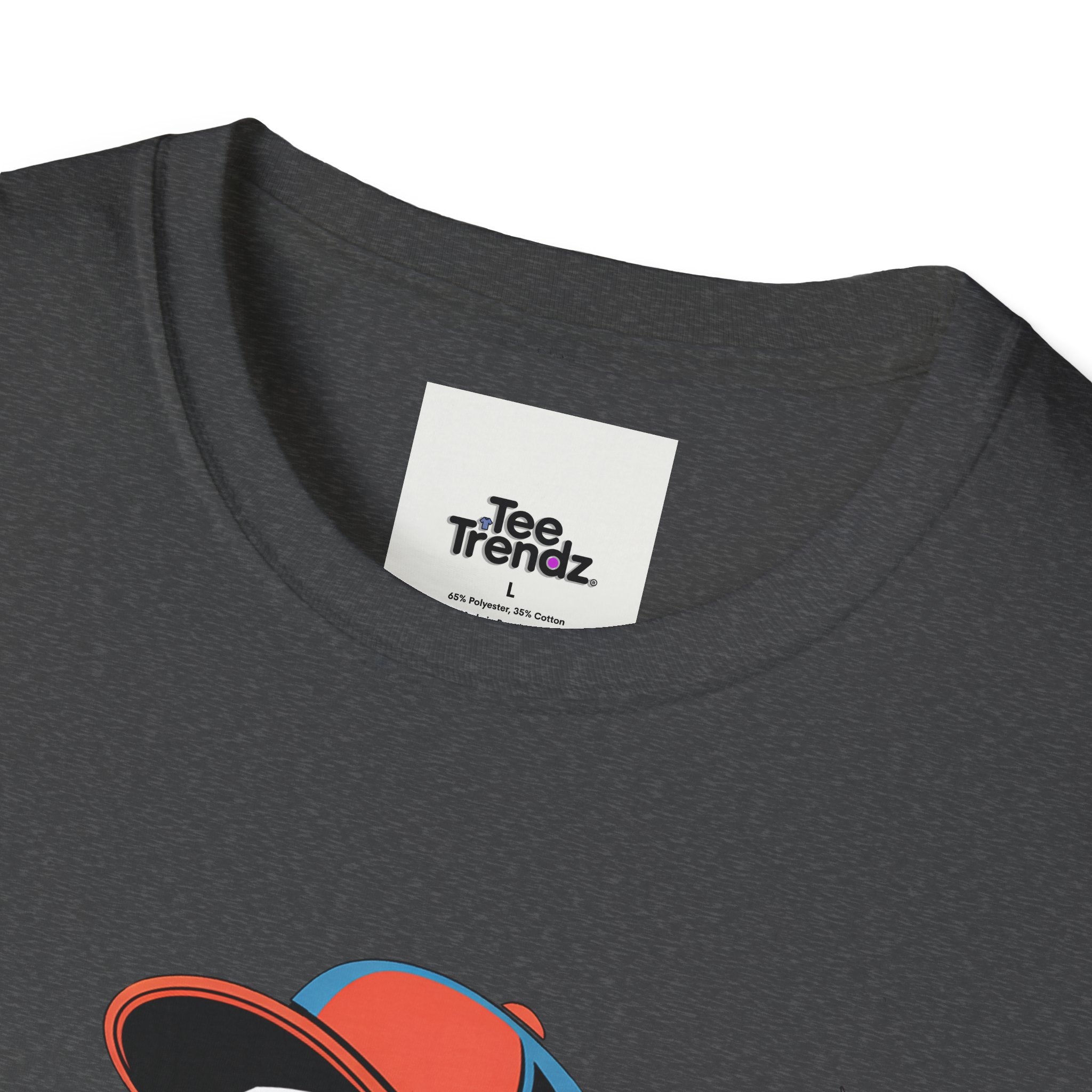 Skateboarding Skeleton Graphic T-Shirt – Cool Retro Streetwear Tee