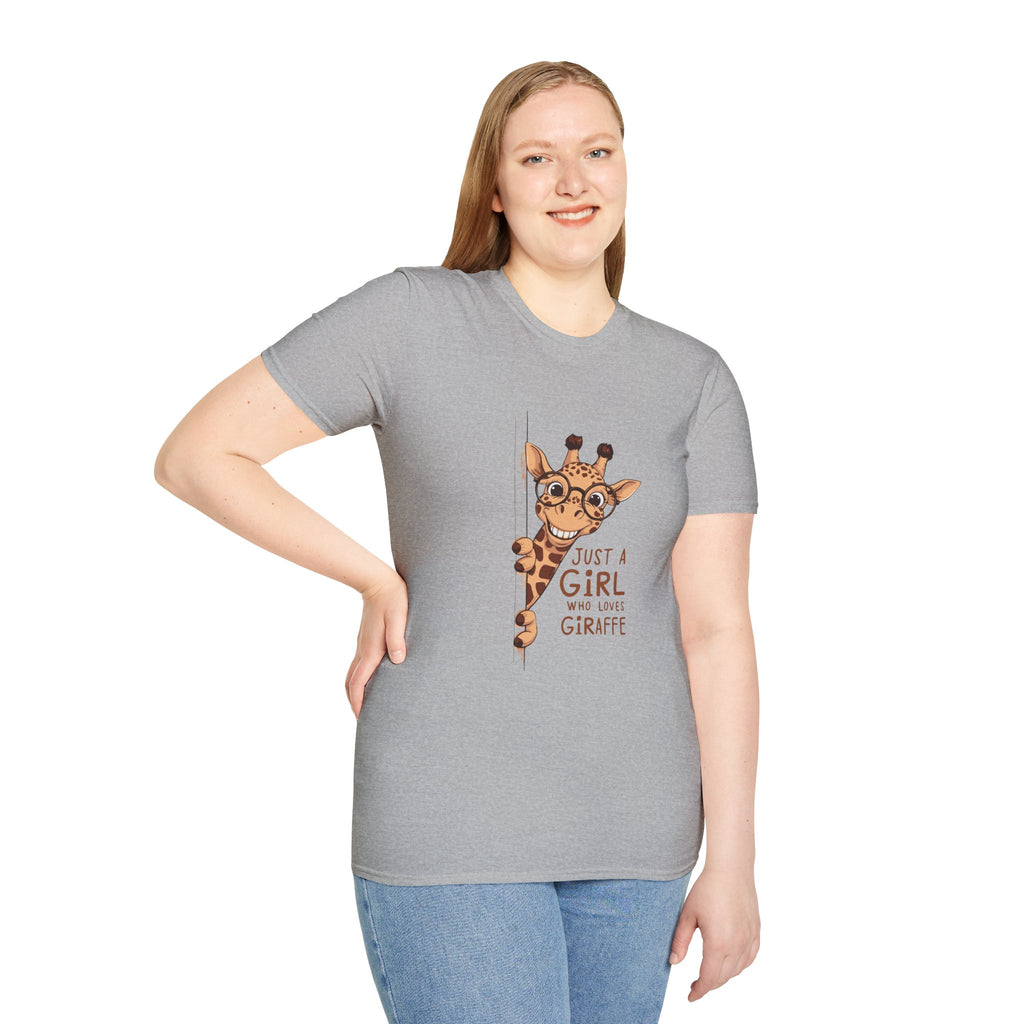 Giraffe Lover Tee — "Just a Girl Who Loves Giraffe" Cute Graphic T-Shirt
