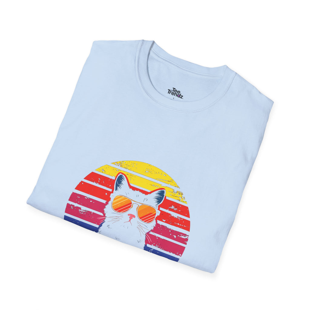 RealCat Retro Cat T-Shirt — Cool Cat Sunglasses Vintage Sunset Tee