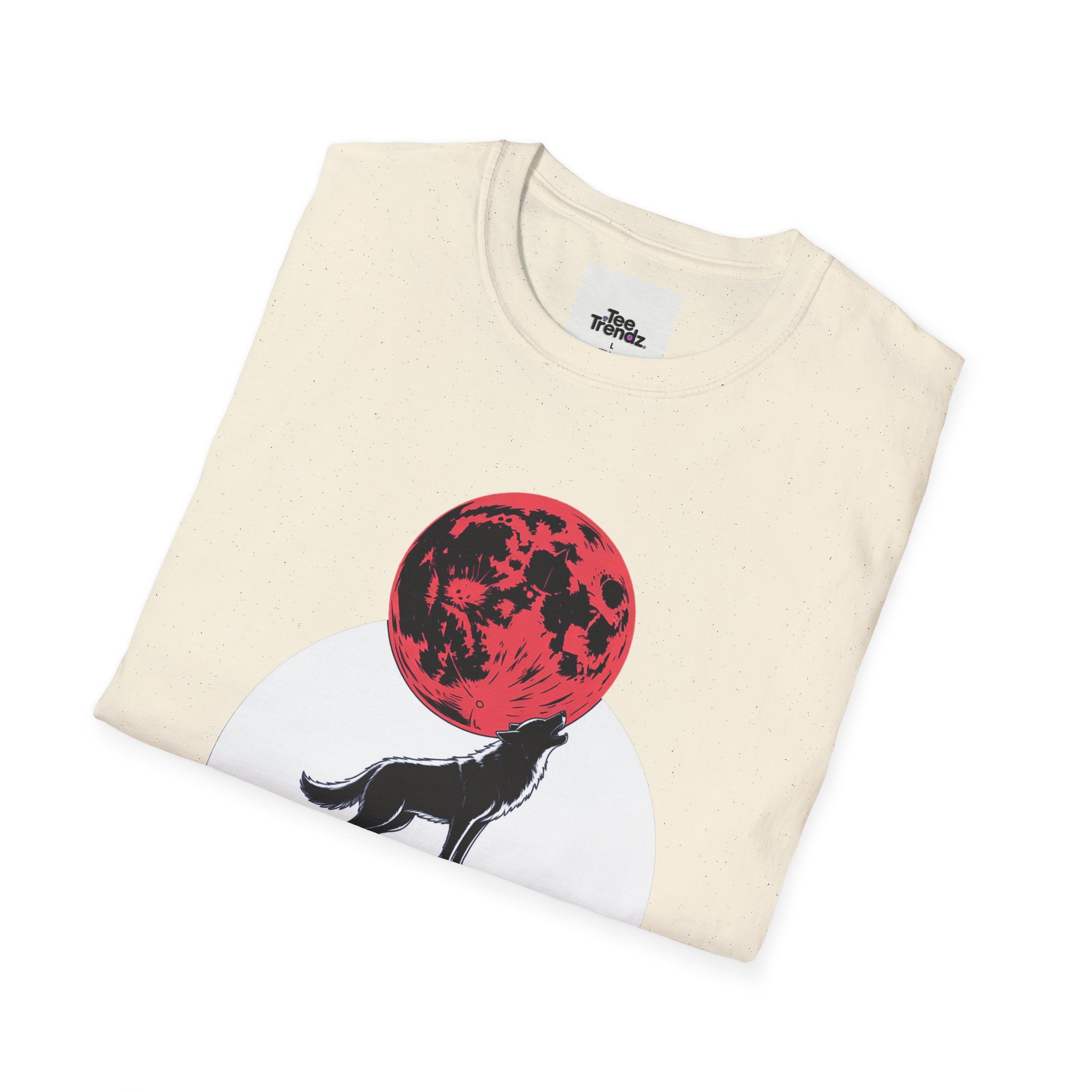 Wolf Howl T-Shirt — Red Moon Graphic Tee