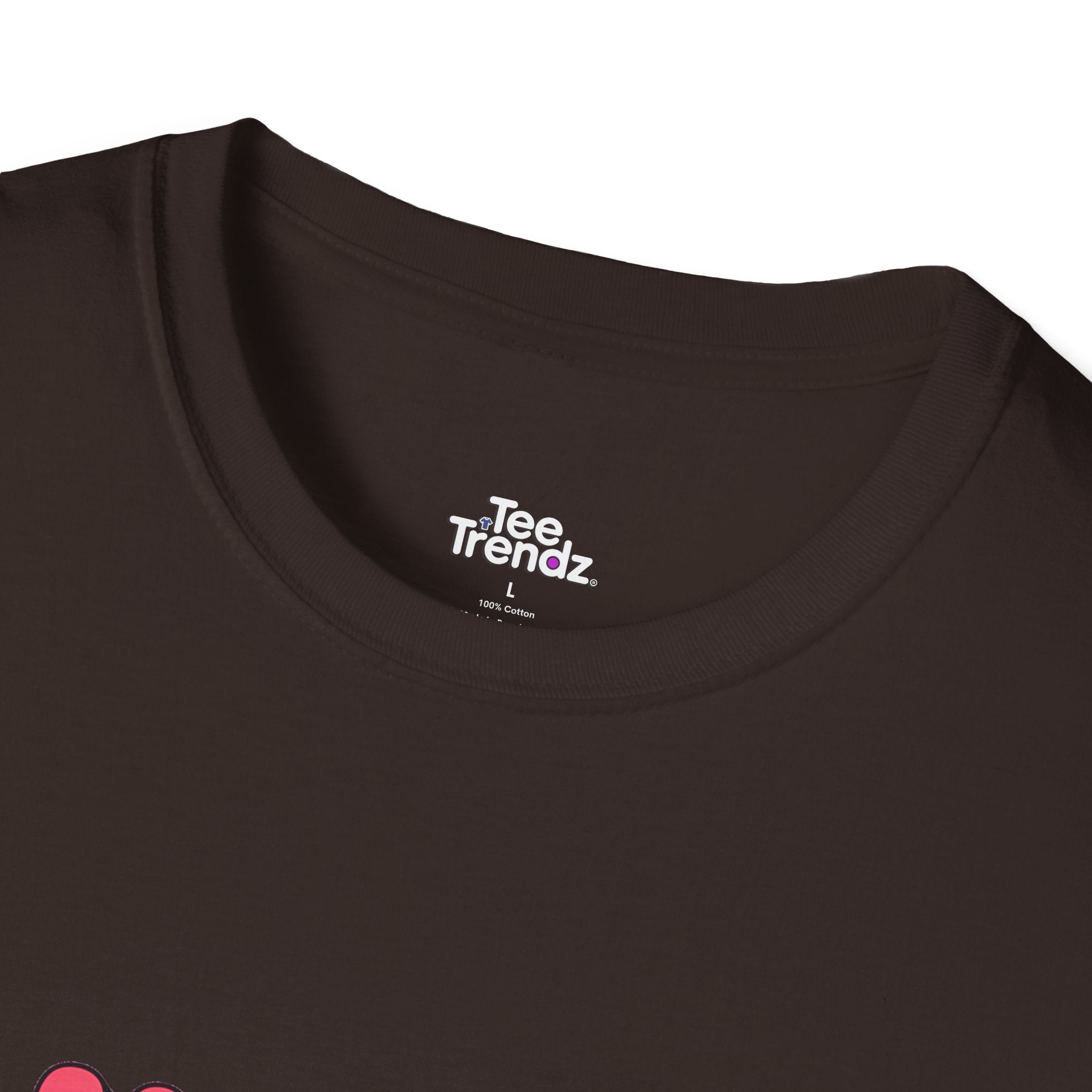 T-Shirt — "In My Cool Mom Era" Retro Floral Graphic Tee