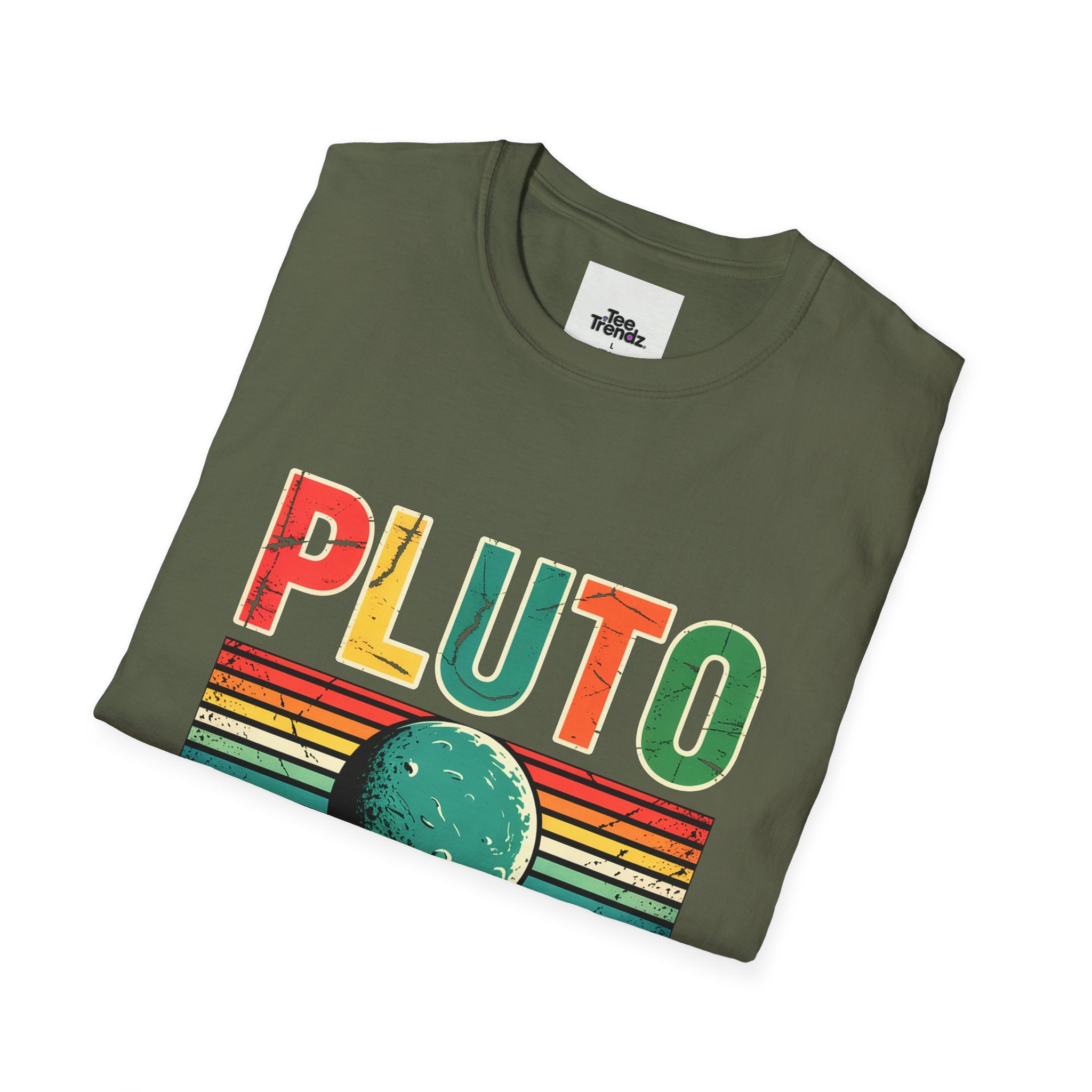 Pluto Never Forget T-Shirt — Retro Memorial Planet Graphic Tee (1930–2006)