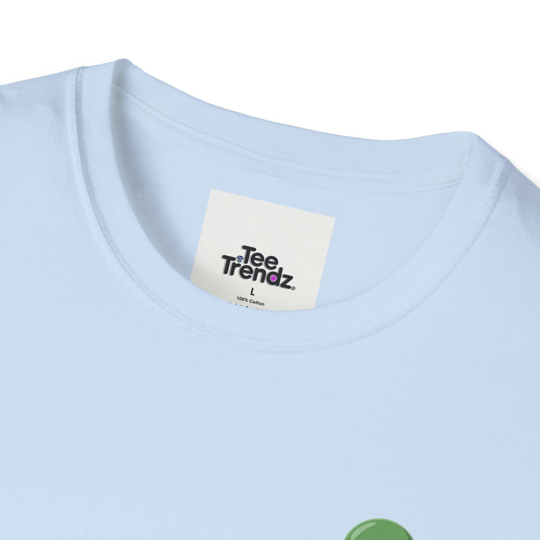 Alien Pocket T-Shirt — Cute Green Alien in Pocket Graphic Tee