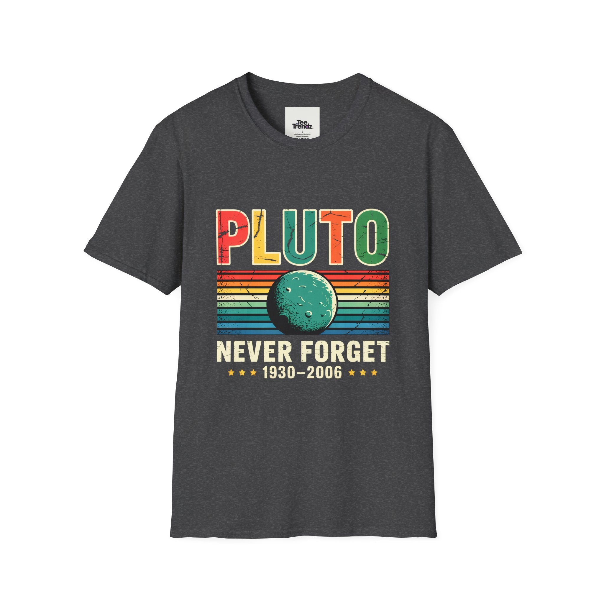 Pluto Never Forget T-Shirt — Retro Memorial Planet Graphic Tee (1930–2006)