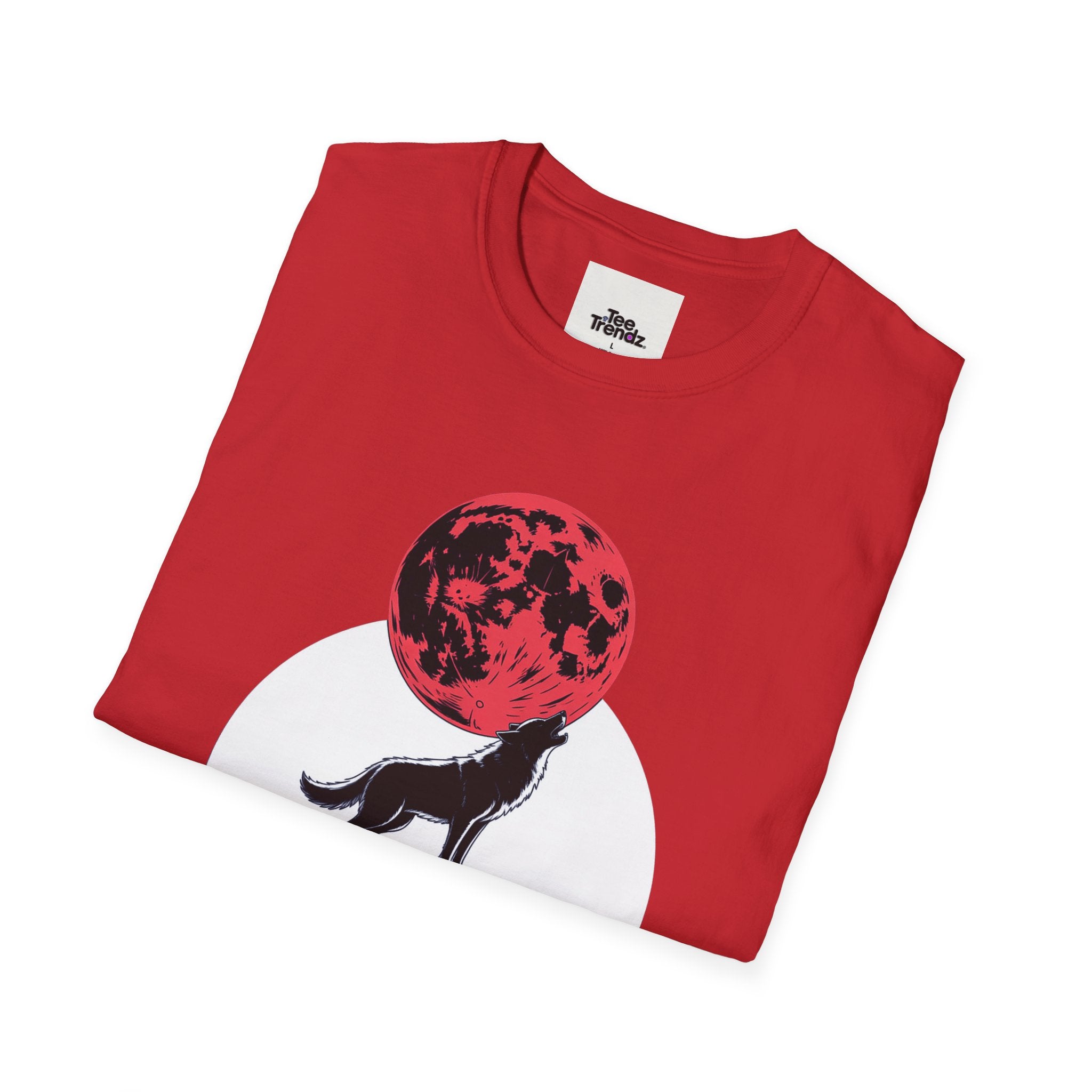 Wolf Howl T-Shirt — Red Moon Graphic Tee