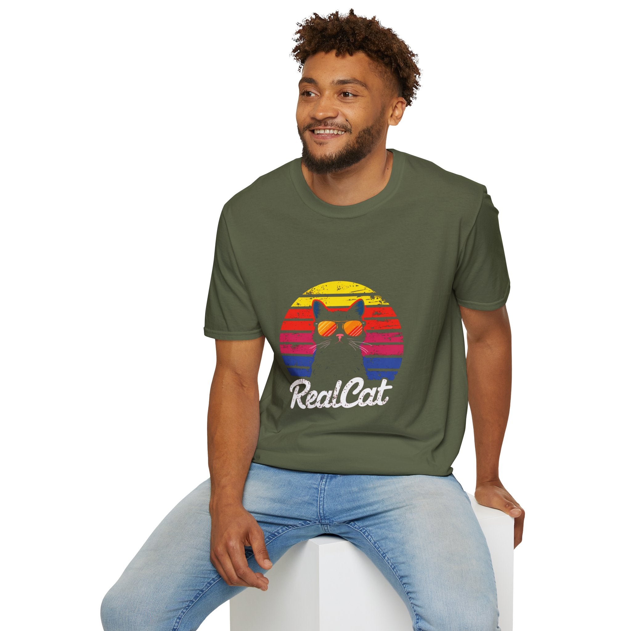 RealCat Retro Cat T-Shirt — Cool Cat Sunglasses Vintage Sunset Tee