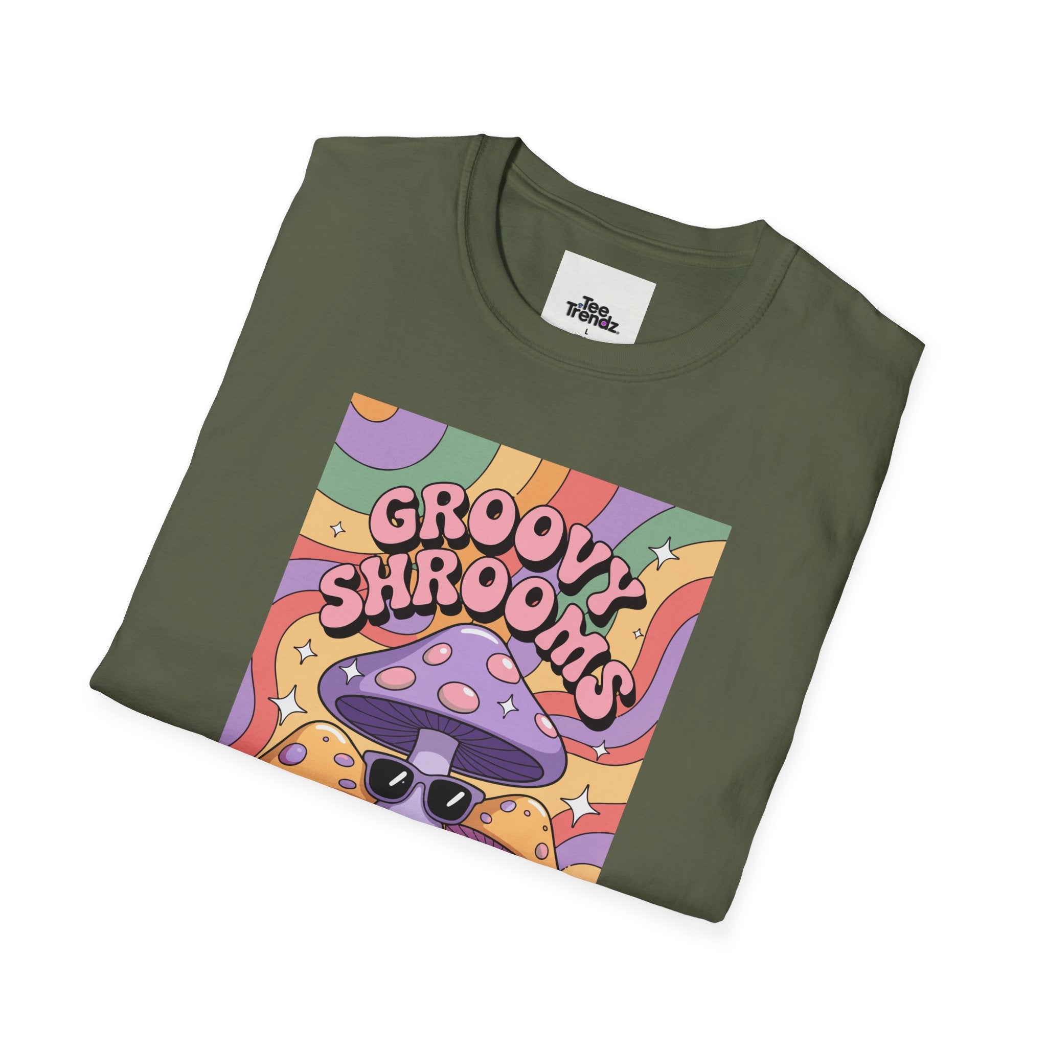 Groovy Shrooms T-Shirt – Retro Psychedelic Mushroom Tee