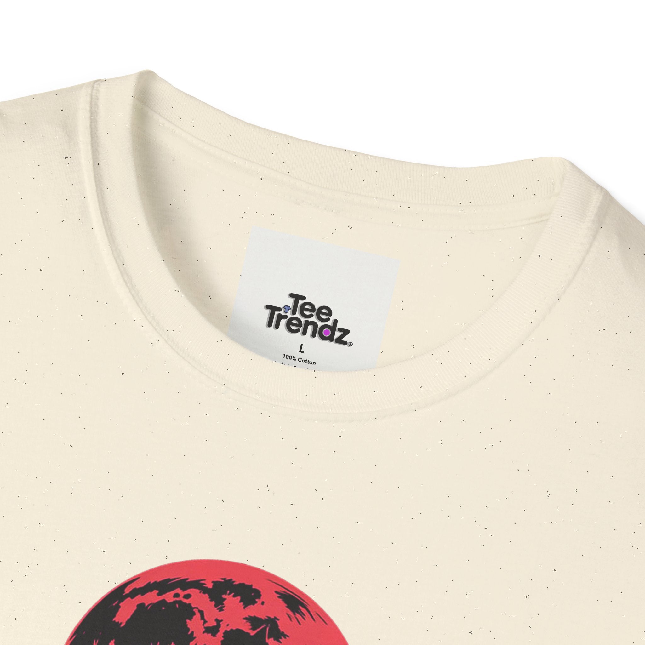Wolf Howl T-Shirt — Red Moon Graphic Tee