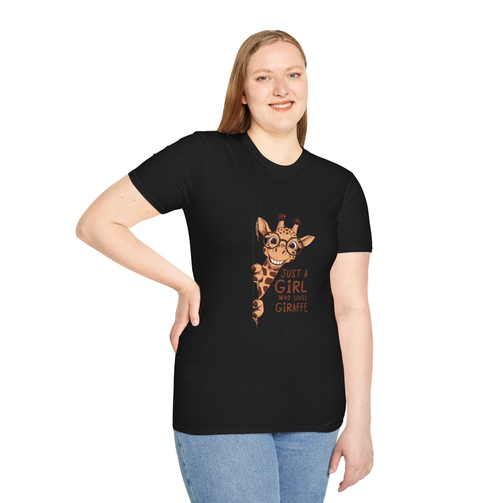 Giraffe Lover Tee — "Just a Girl Who Loves Giraffe" Cute Graphic T-Shirt