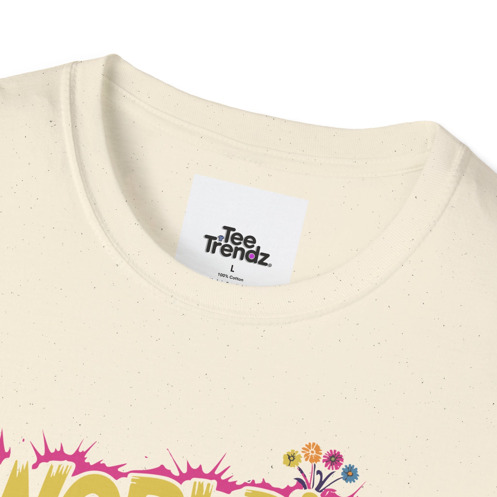 World's Okayest Mom T-Shirt – Funny Mother's Day Gift