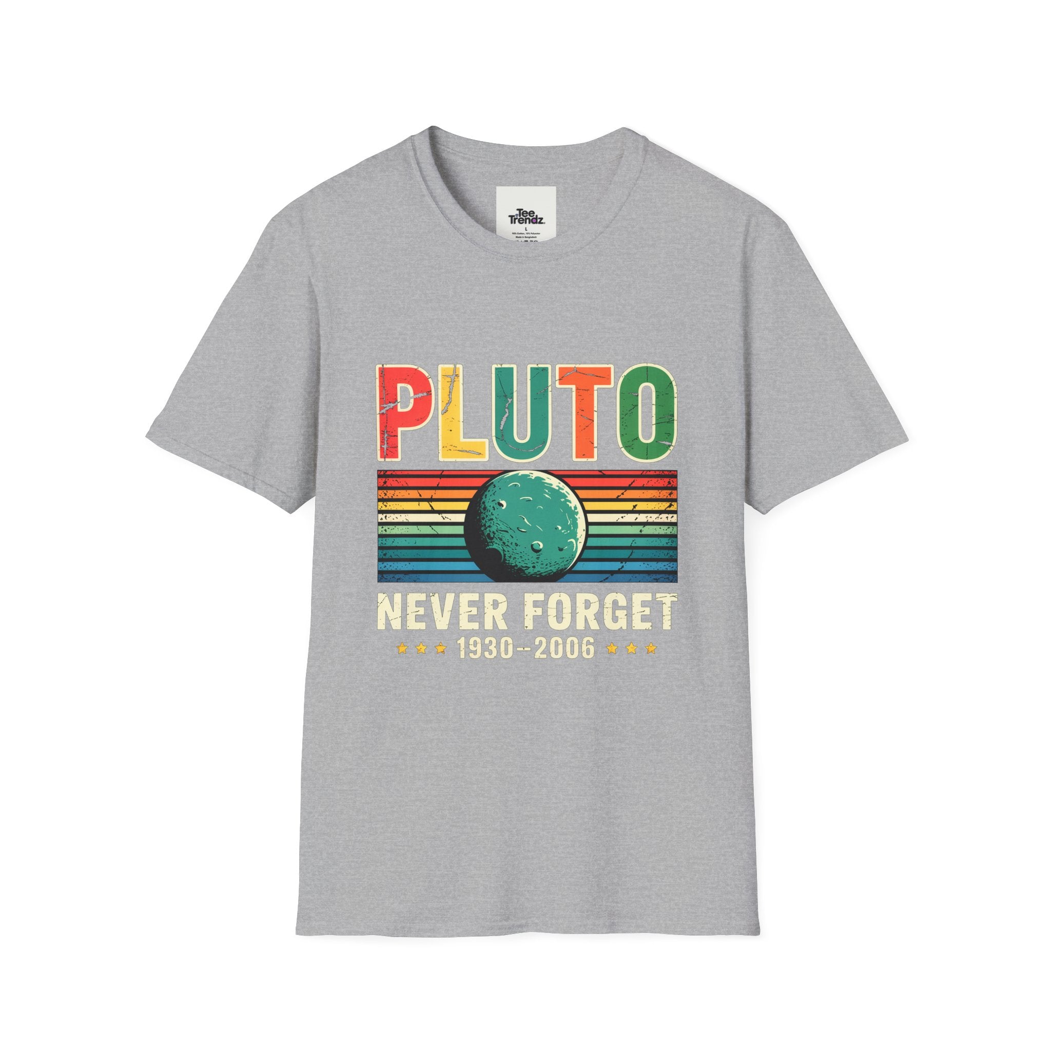 Pluto Never Forget T-Shirt — Retro Memorial Planet Graphic Tee (1930–2006)
