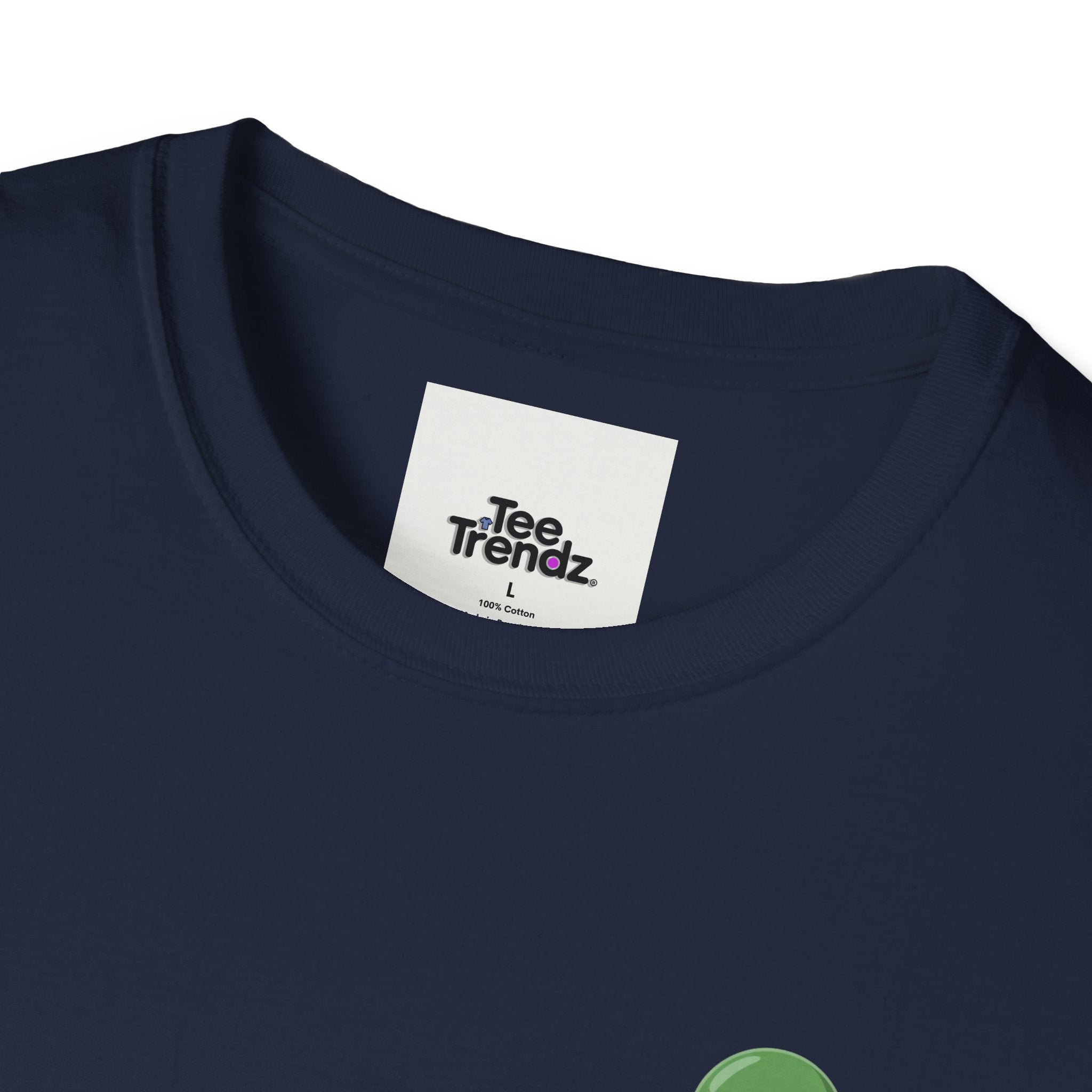 Alien Pocket T-Shirt — Cute Green Alien in Pocket Graphic Tee