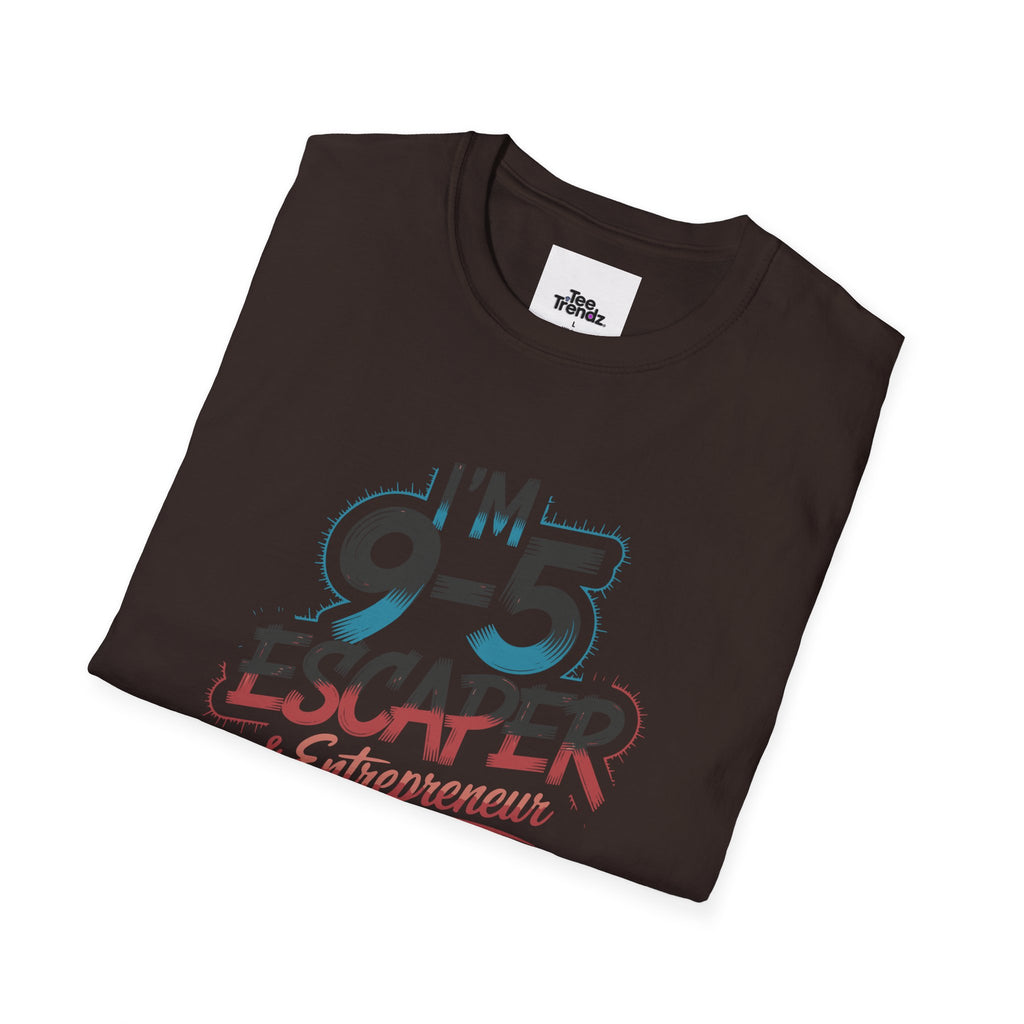 T-Shirt — "I'm a 9-5 Escaper & Entrepreneur" Retro Graphic Tee