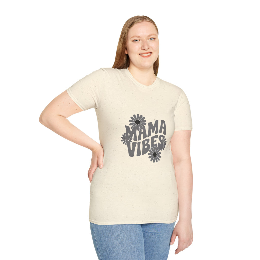 Mama Vibes Floral T-Shirt — Retro Daisy Mother's Day Tee
