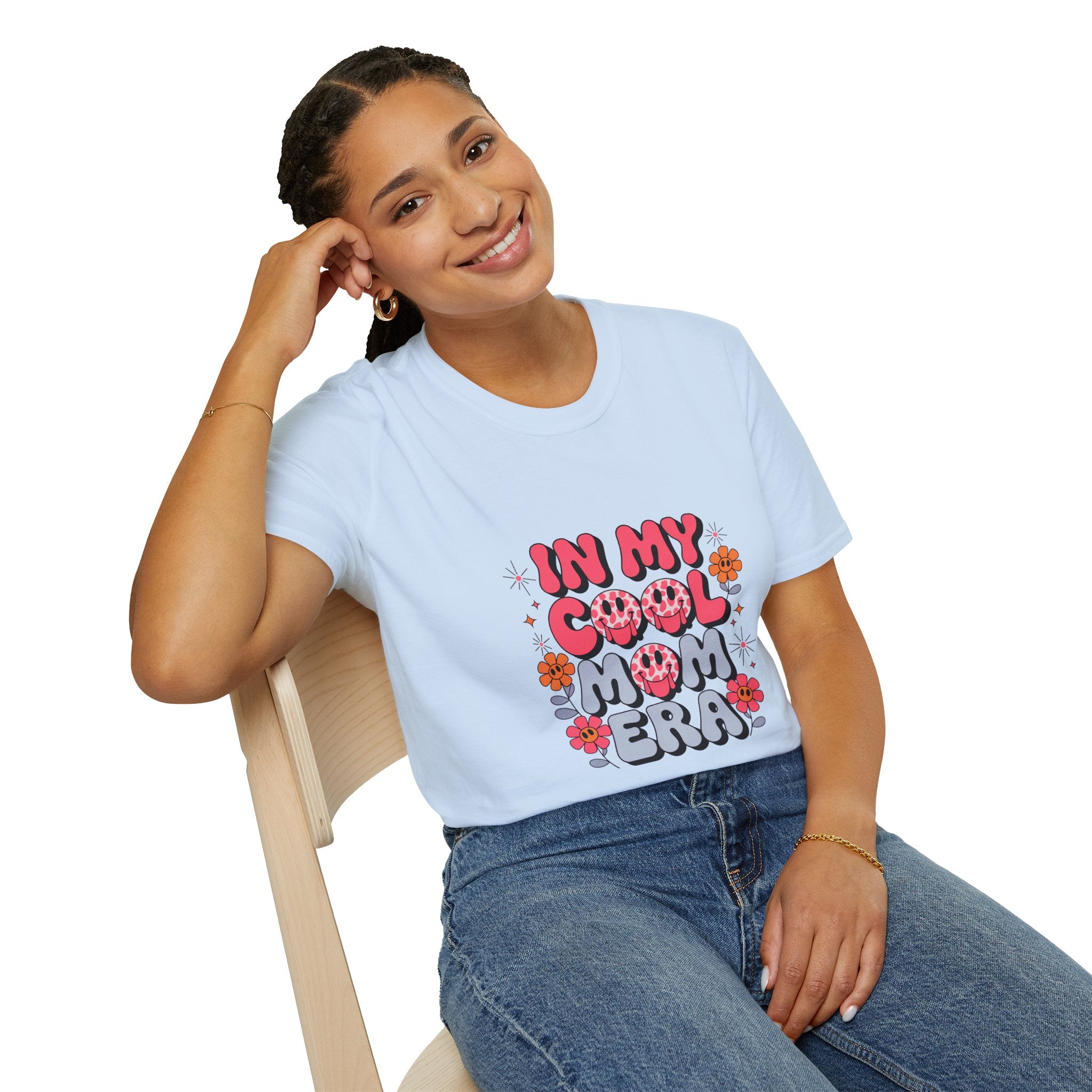 T-Shirt — "In My Cool Mom Era" Retro Floral Graphic Tee
