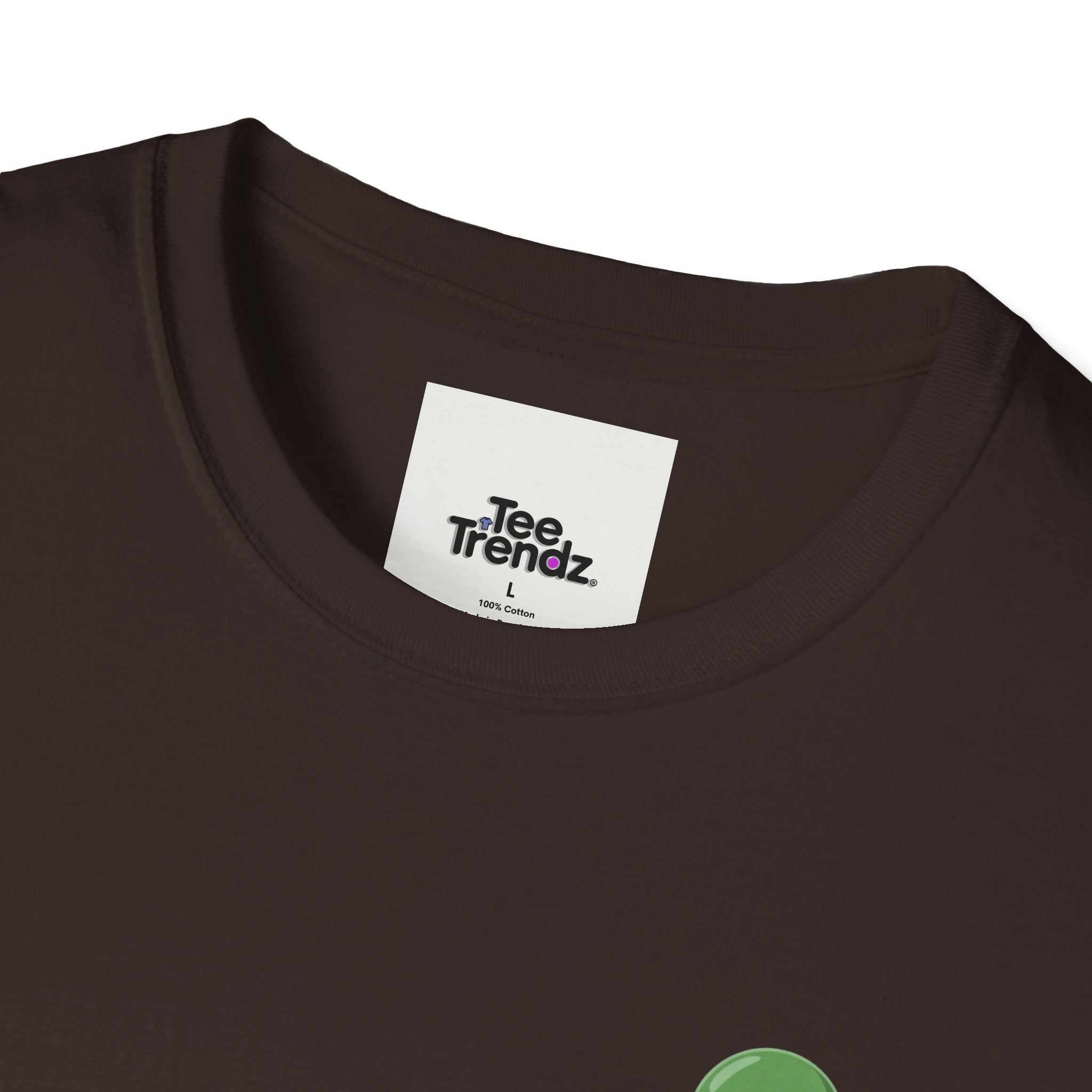 Alien Pocket T-Shirt — Cute Green Alien in Pocket Graphic Tee
