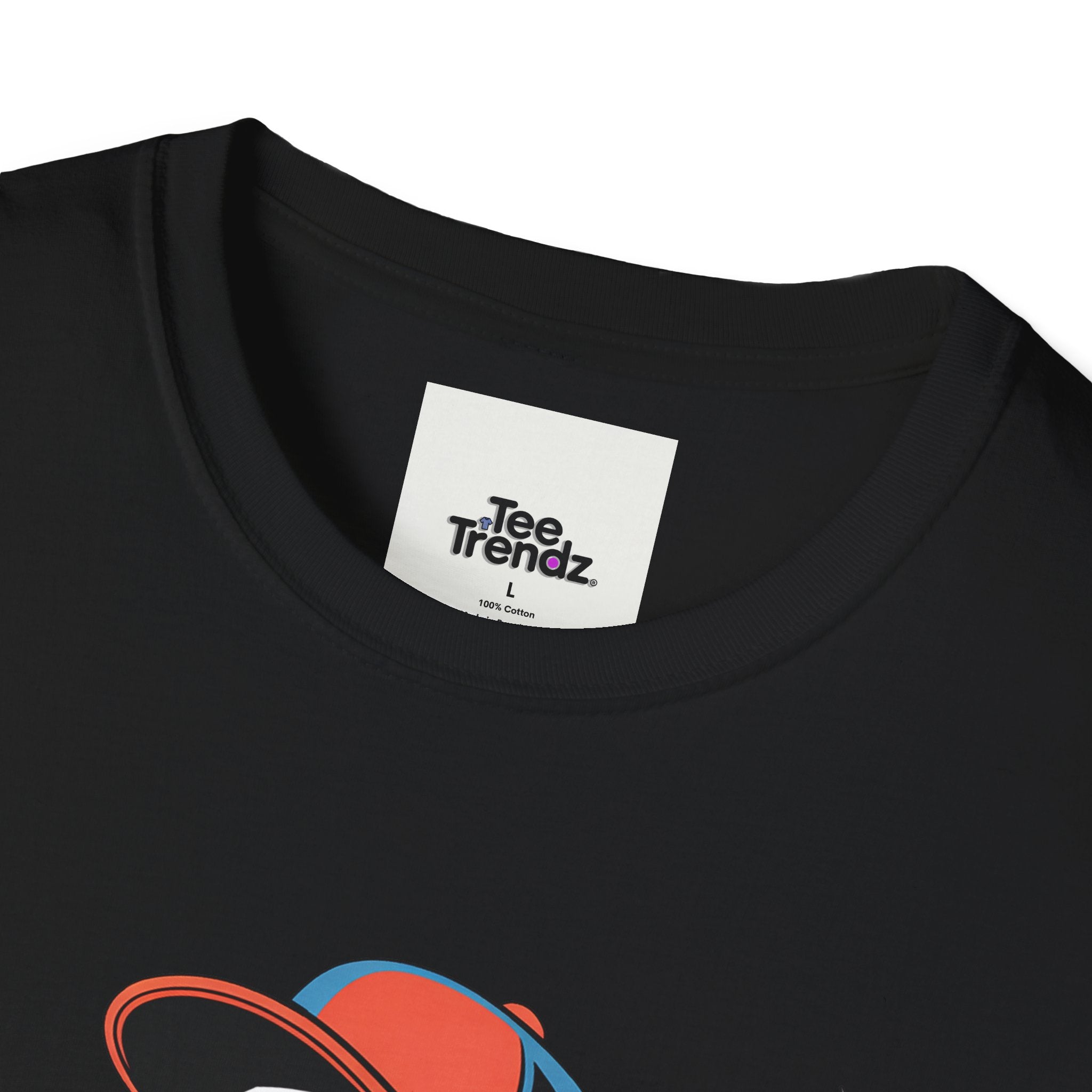 Skateboarding Skeleton Graphic T-Shirt – Cool Retro Streetwear Tee
