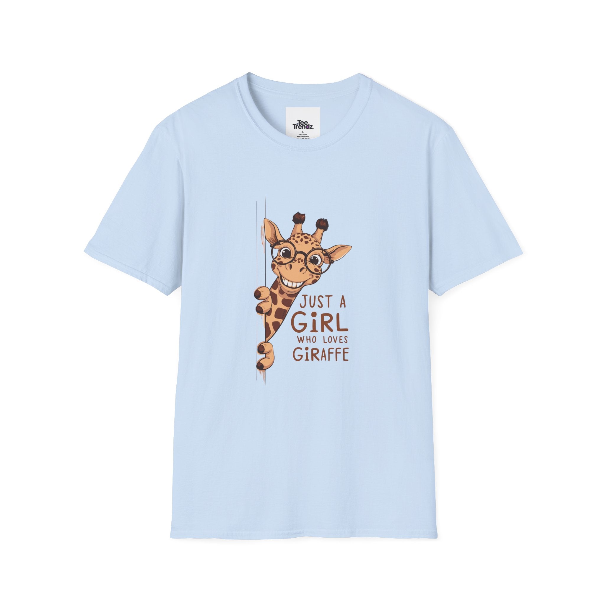 Giraffe Lover Tee — "Just a Girl Who Loves Giraffe" Cute Graphic T-Shirt