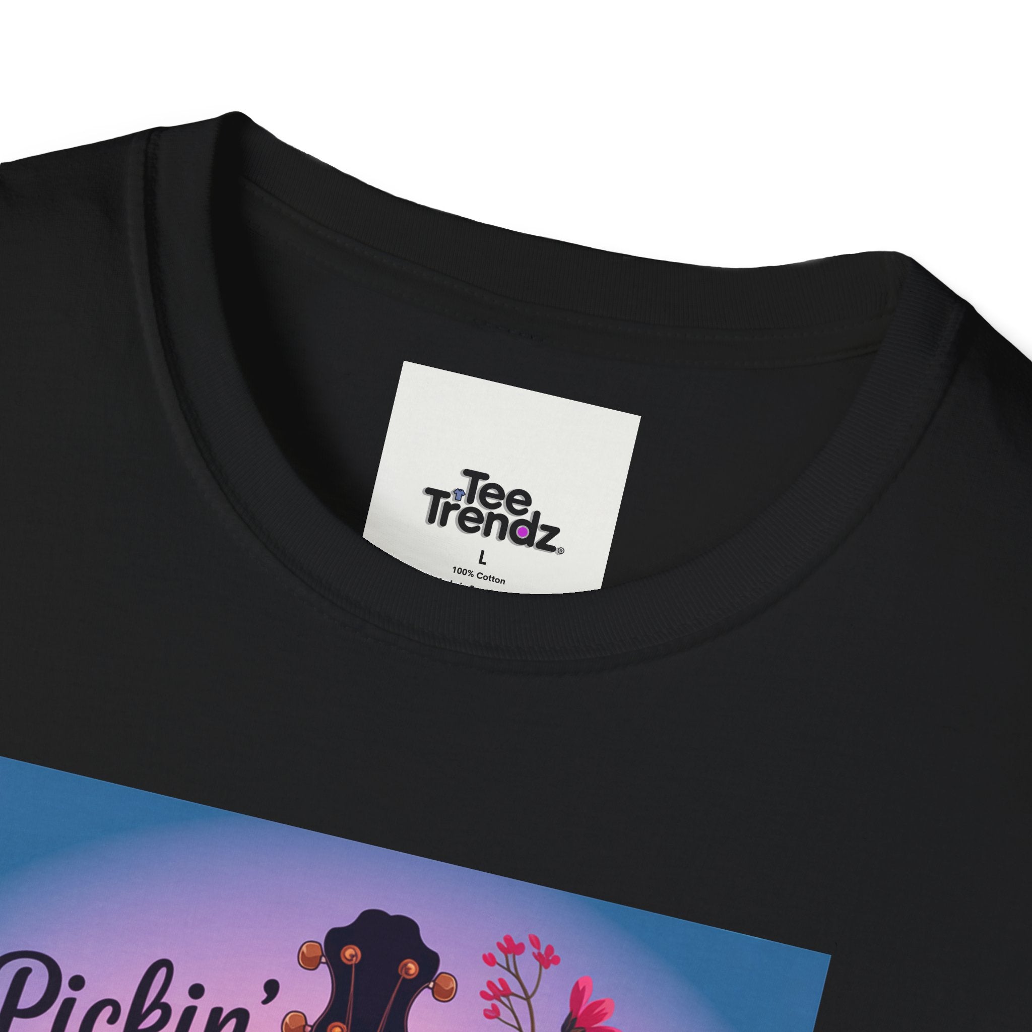 Banjo Floral Tee — "Pickin' Petals, Pickin' Strings" Nashville Summer Vibes