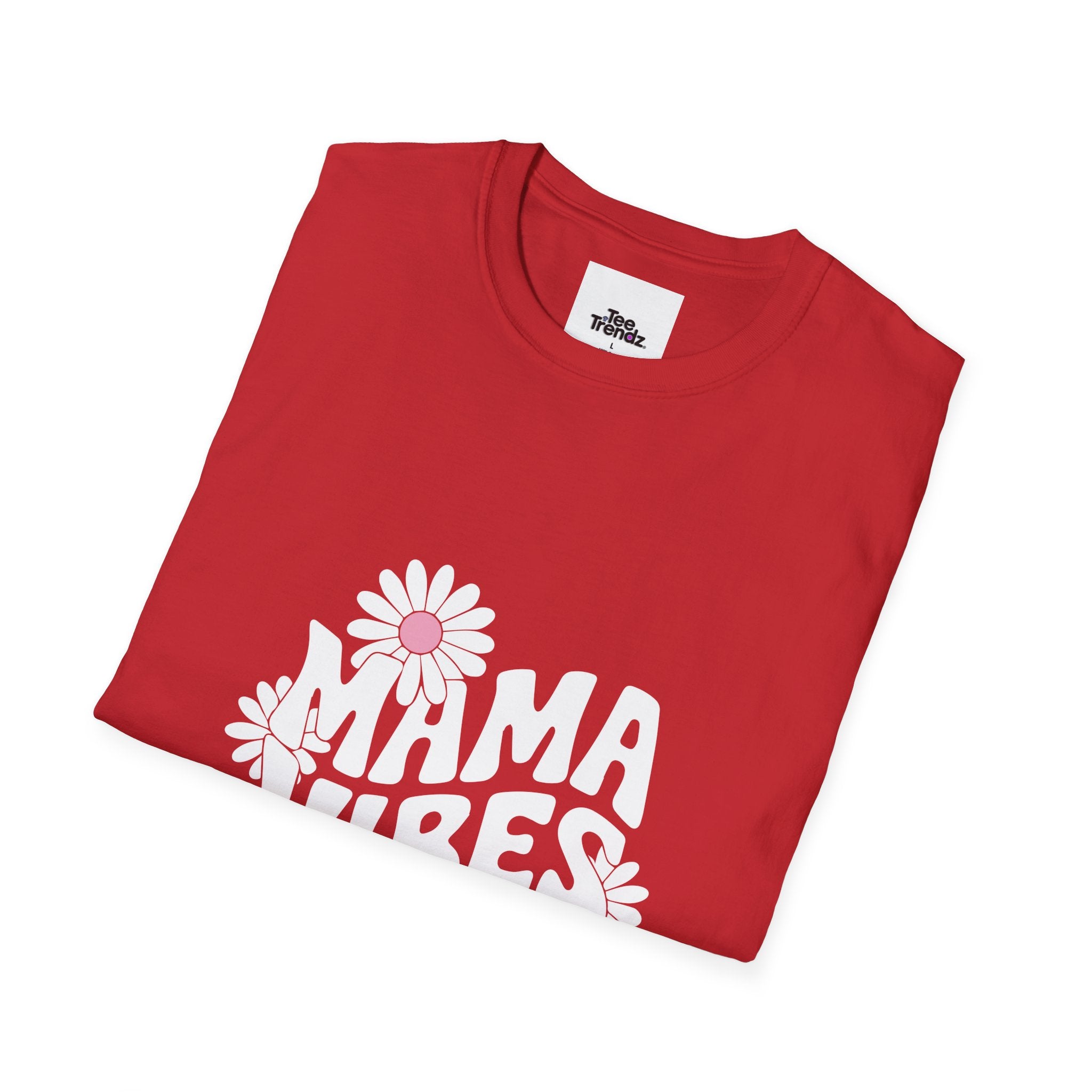 Mama Vibes Floral T-Shirt — Retro Daisy Mother's Day Tee