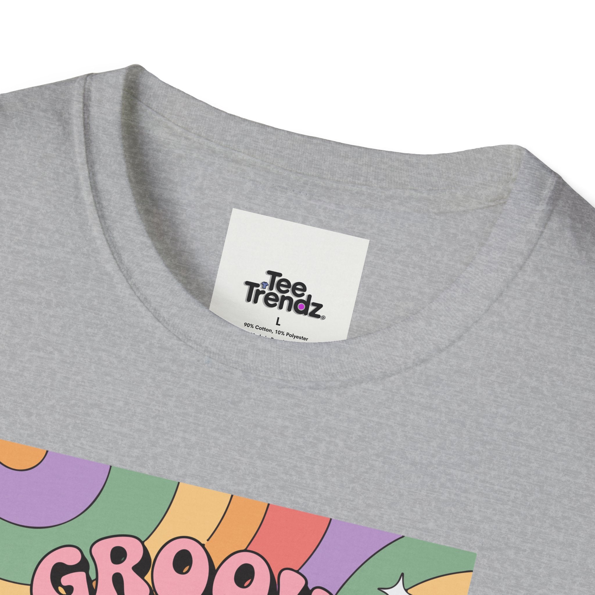 Groovy Shrooms T-Shirt – Retro Psychedelic Mushroom Tee