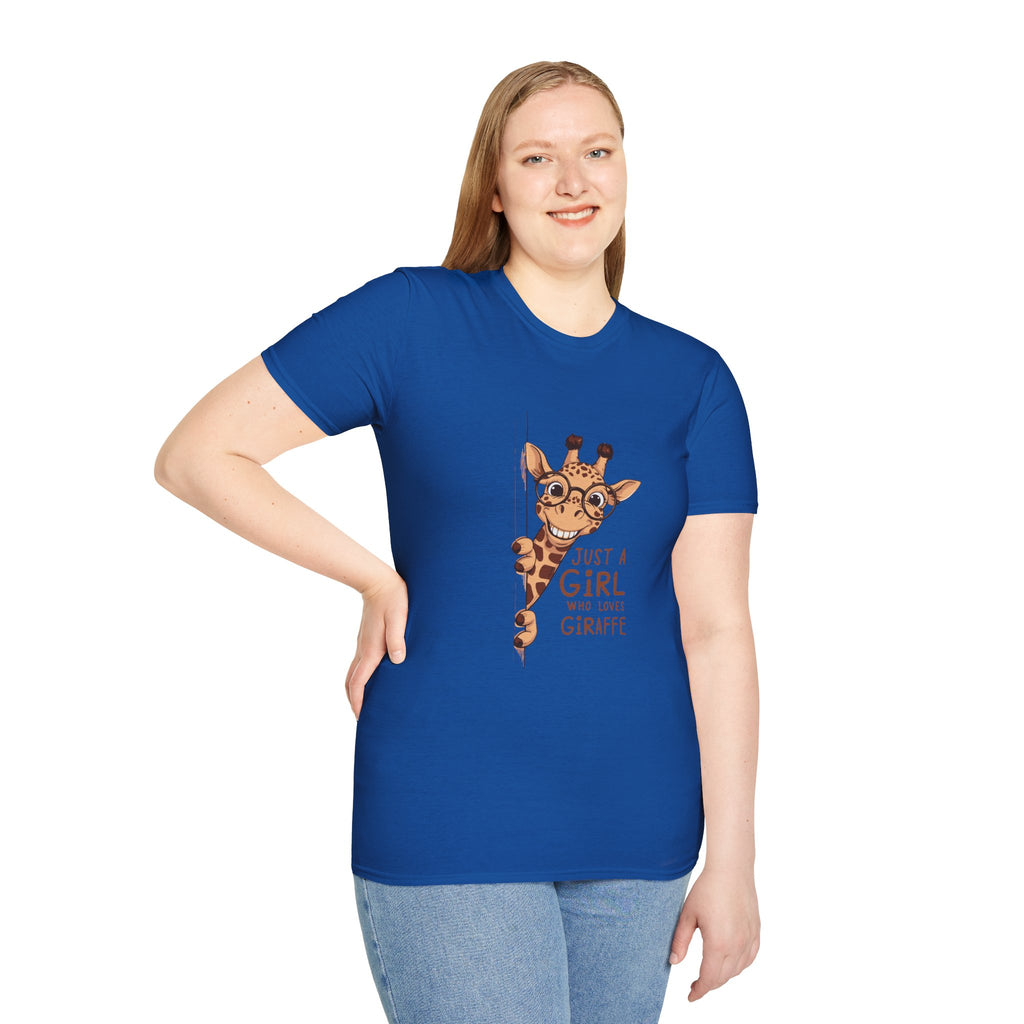 Giraffe Lover Tee — "Just a Girl Who Loves Giraffe" Cute Graphic T-Shirt