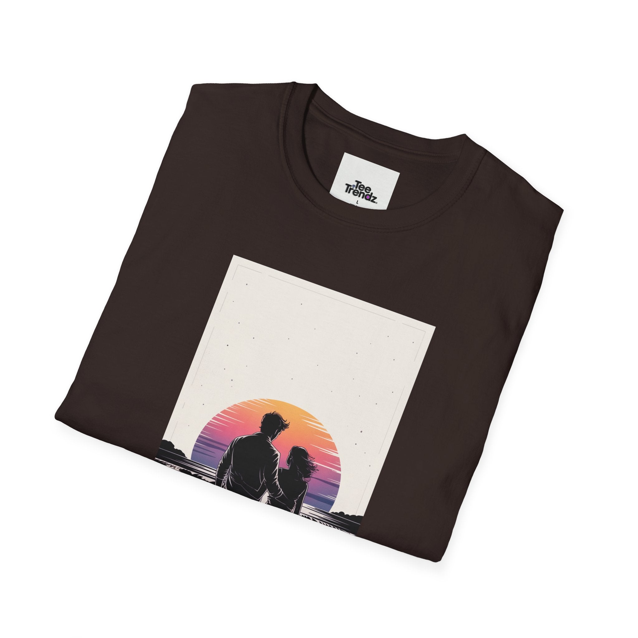 Couple Silhouette Beach T-Shirt — Sunset Romantic Graphic Tee