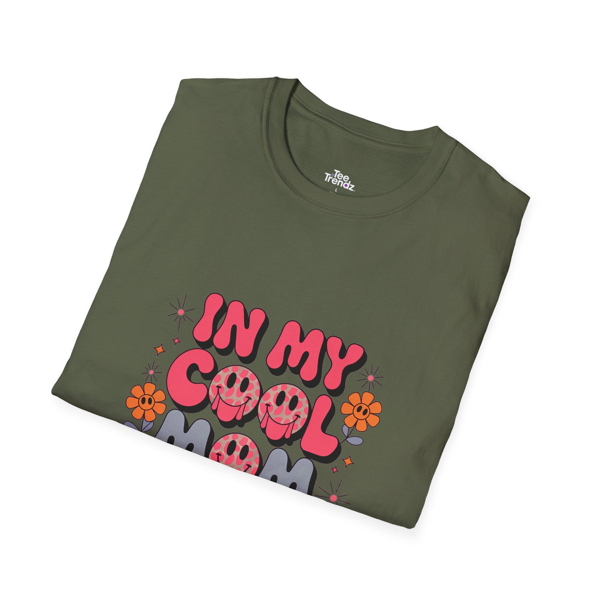 T-Shirt — "In My Cool Mom Era" Retro Floral Graphic Tee