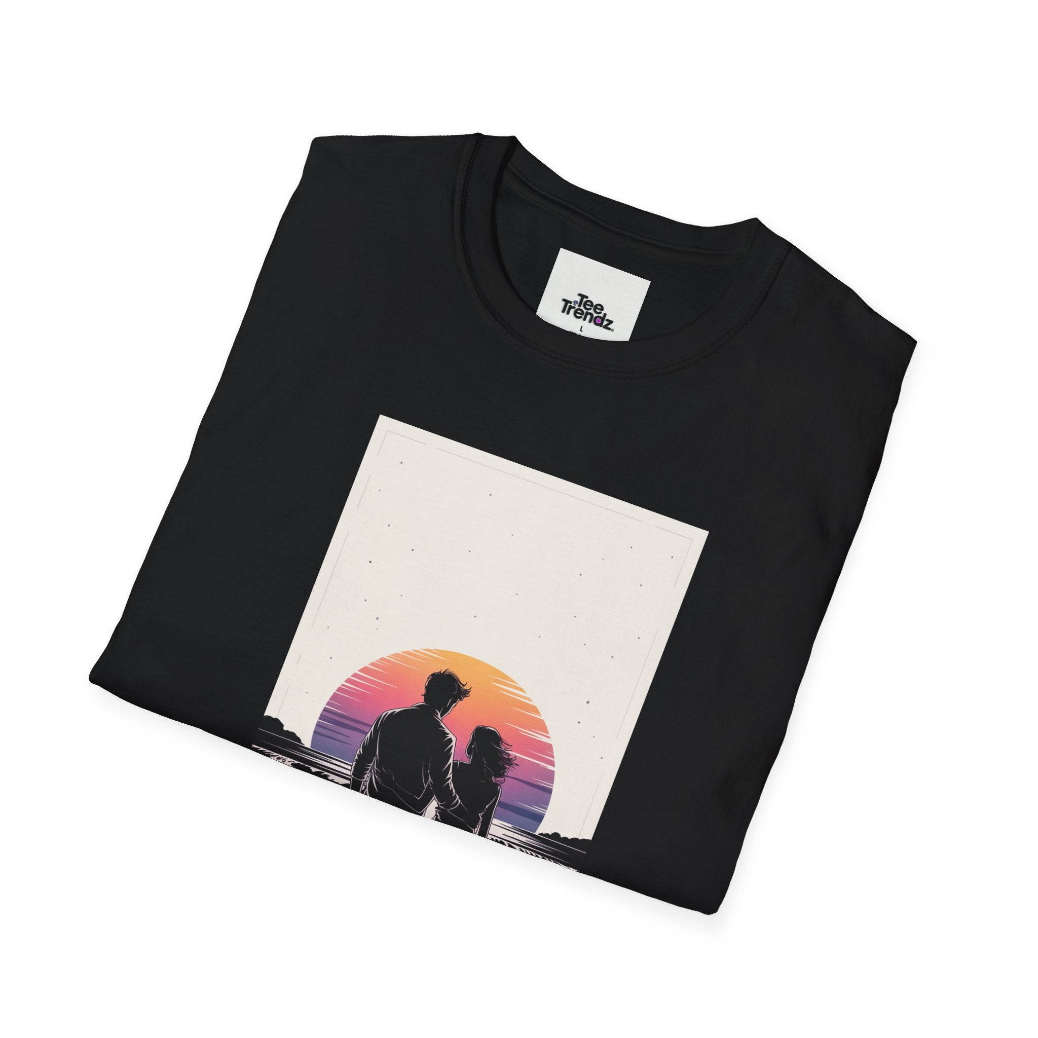 Couple Silhouette Beach T-Shirt — Sunset Romantic Graphic Tee