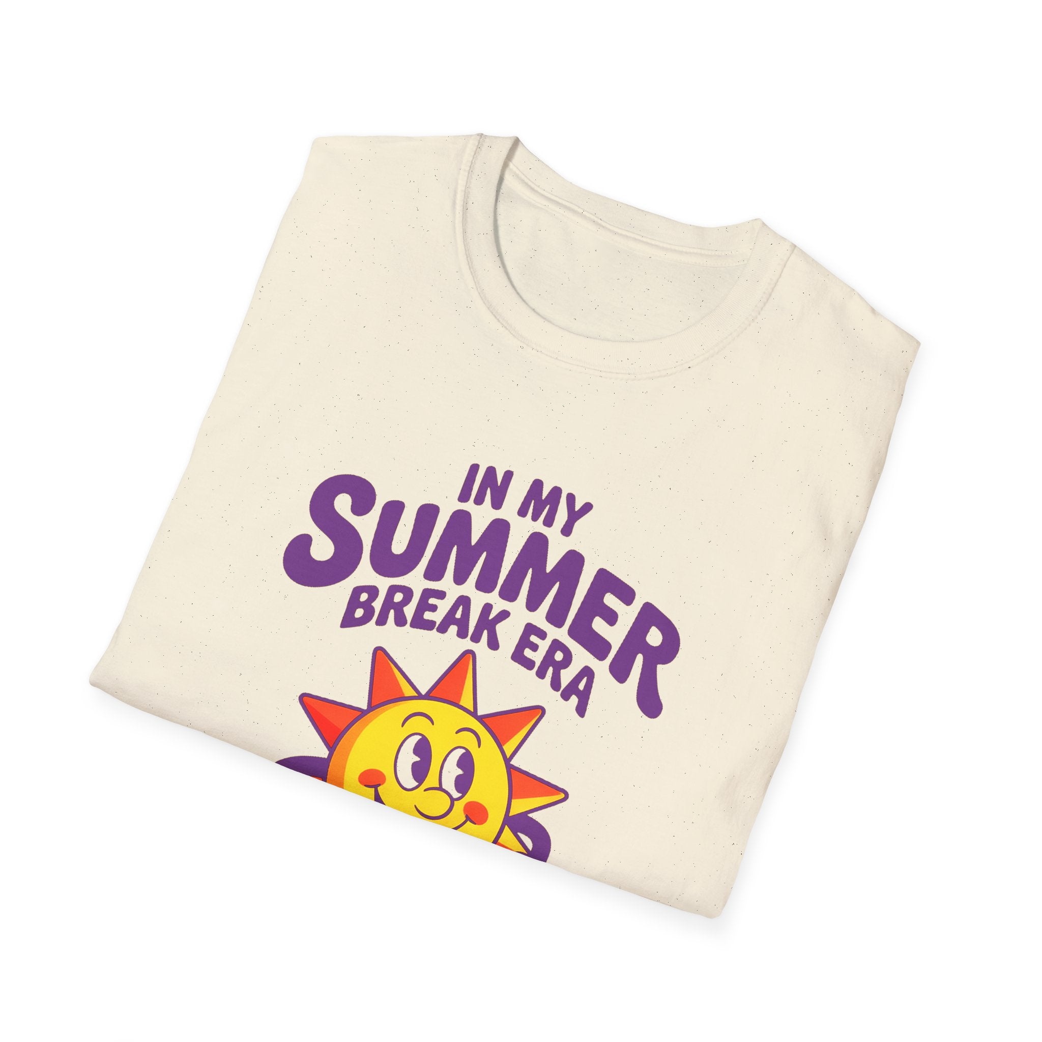 Summer Break Era T‑Shirt – Retro Smiling Sun Graphic