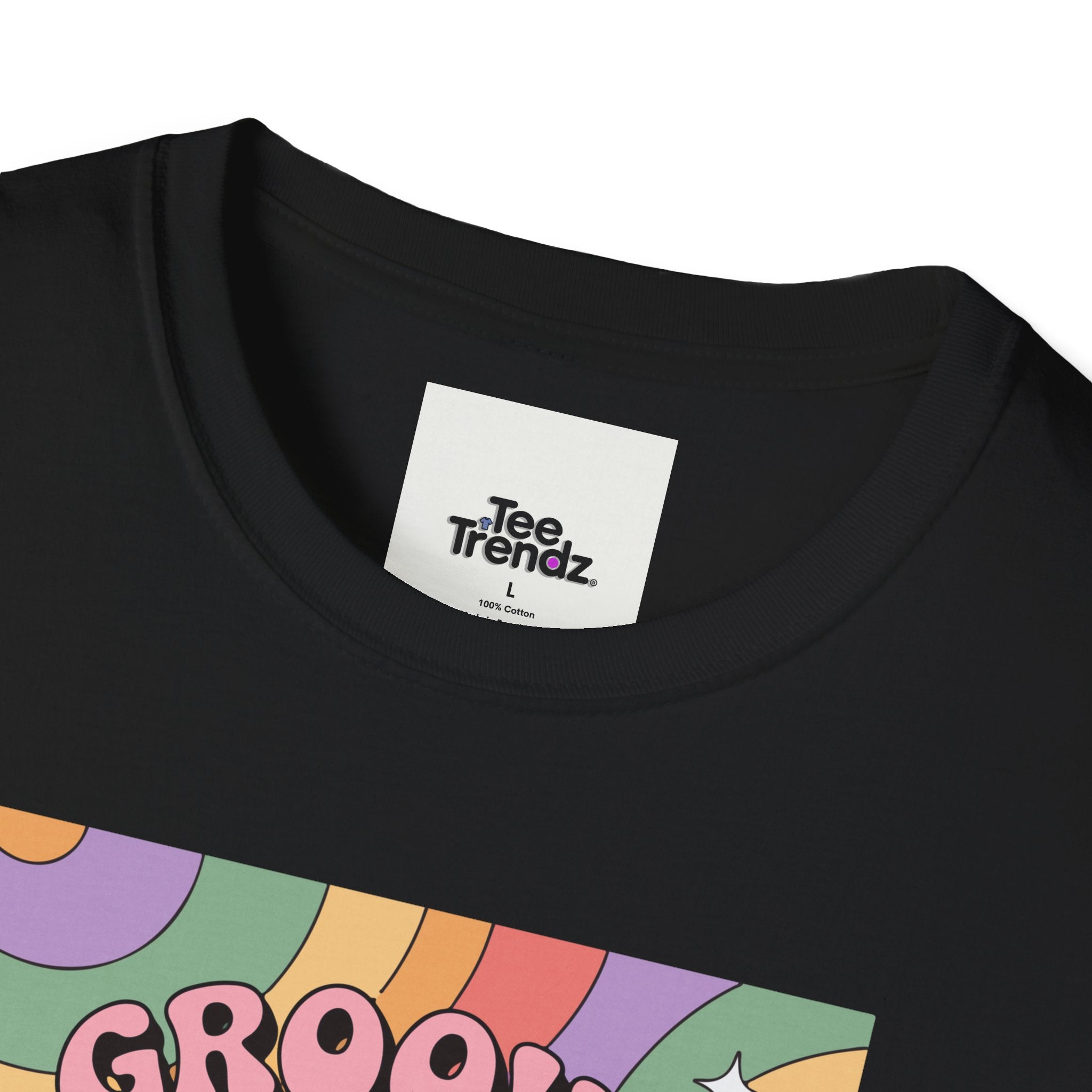 Groovy Shrooms T-Shirt – Retro Psychedelic Mushroom Tee