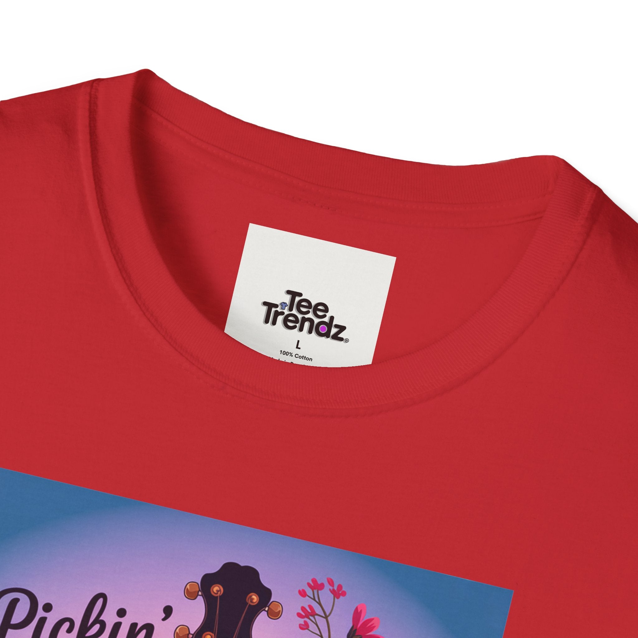 Banjo Floral Tee — "Pickin' Petals, Pickin' Strings" Nashville Summer Vibes