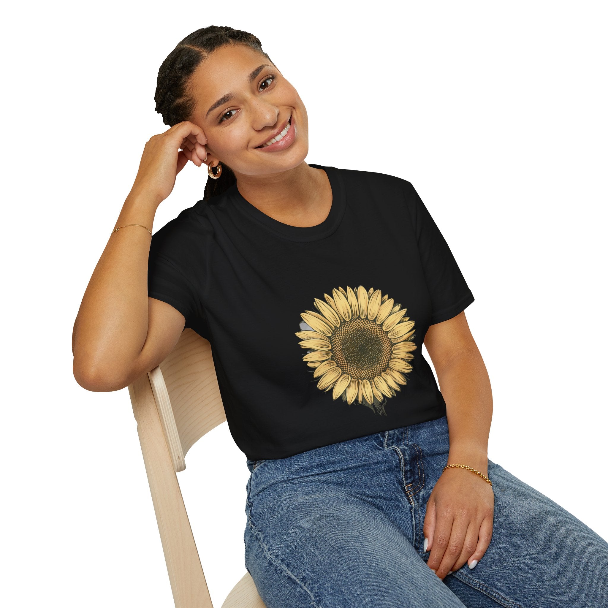 Sunflower Graphic T‑Shirt — Vintage Botanical Floral Tee