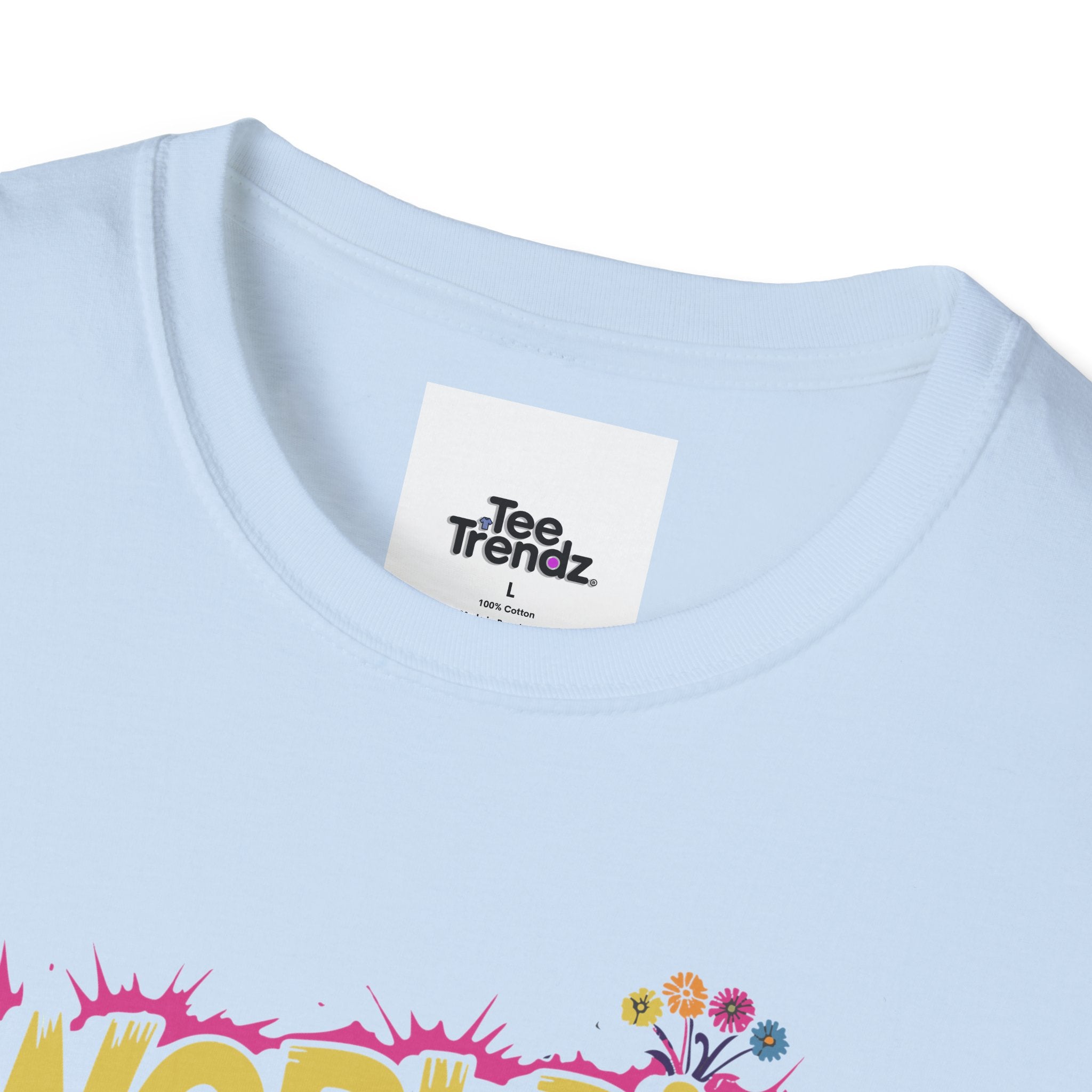World's Okayest Mom T-Shirt – Funny Mother's Day Gift