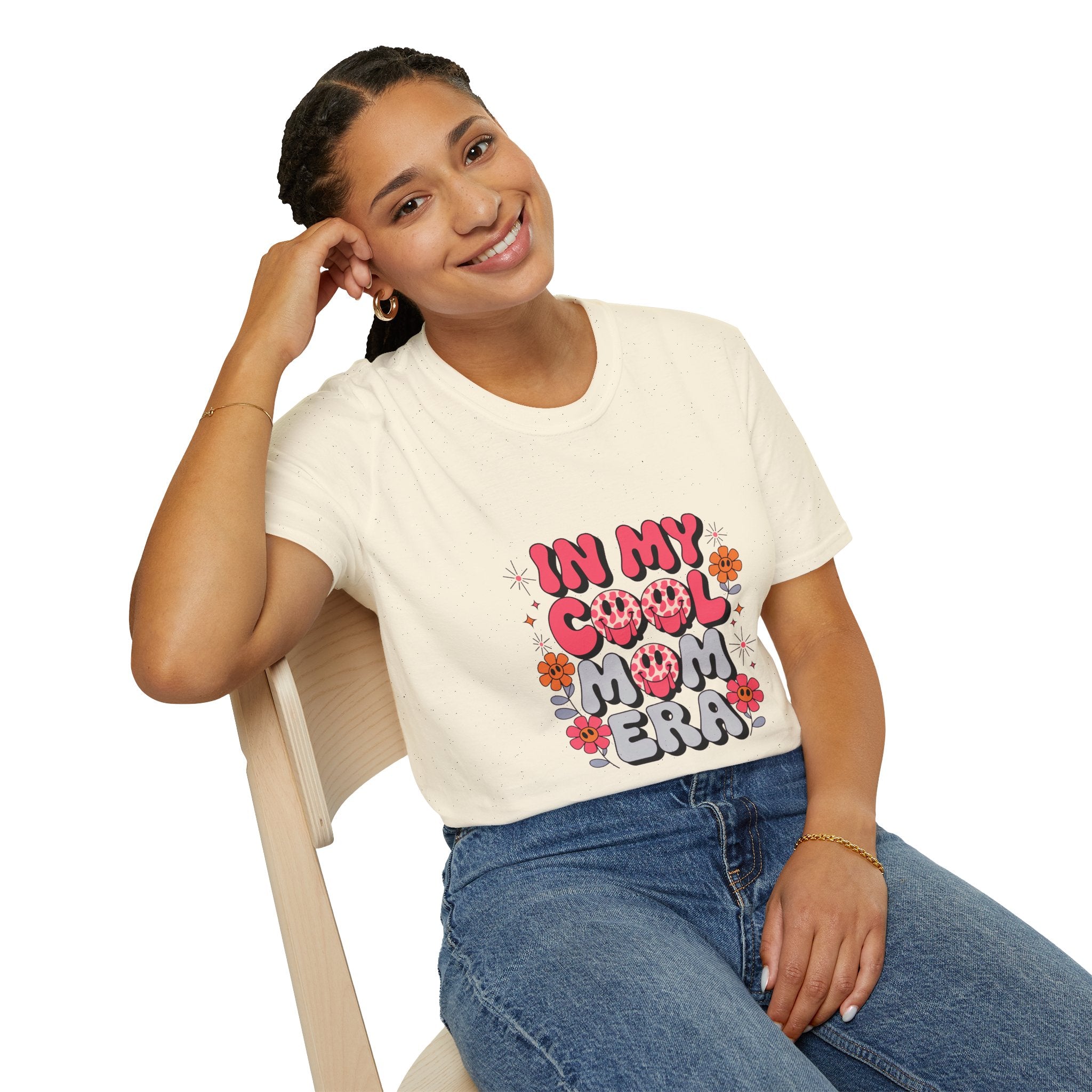 T-Shirt — "In My Cool Mom Era" Retro Floral Graphic Tee