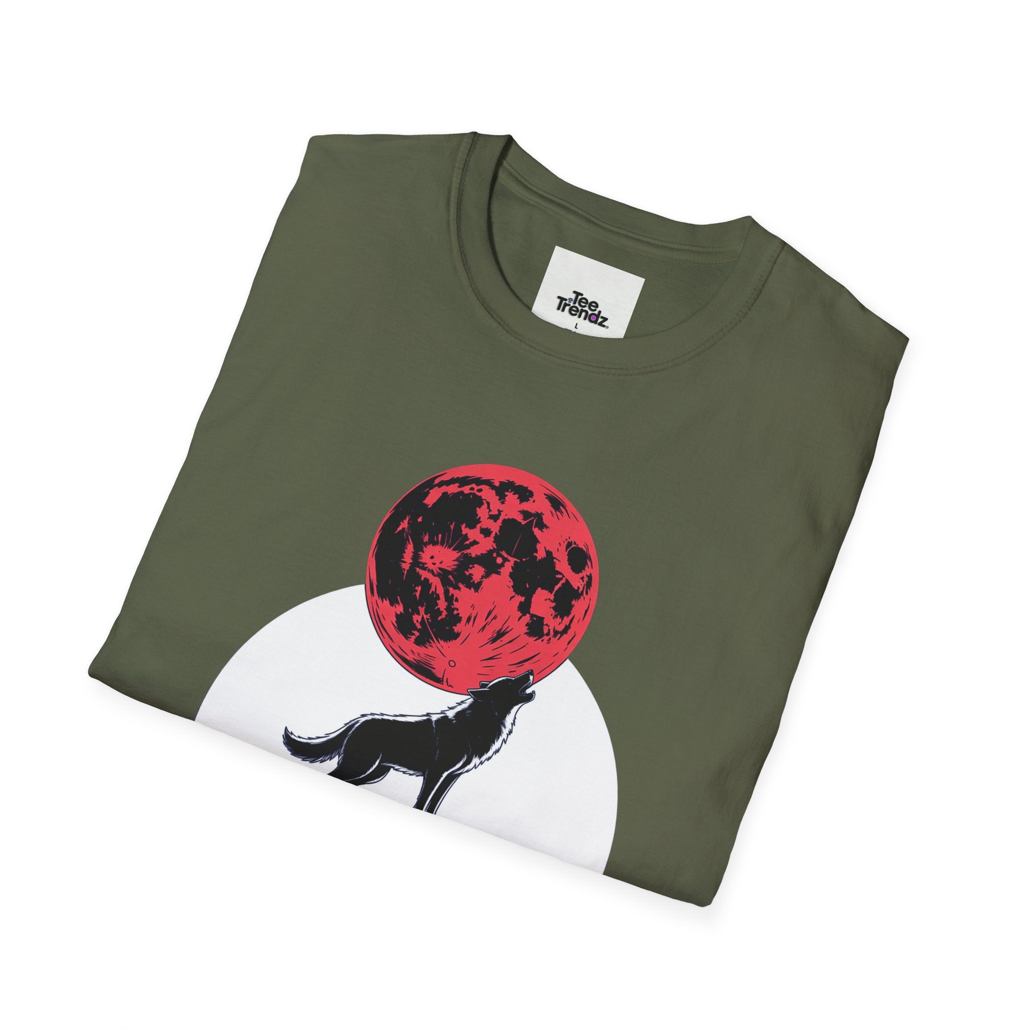 Wolf Howl T-Shirt — Red Moon Graphic Tee