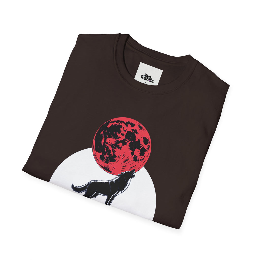 Wolf Howl T-Shirt — Red Moon Graphic Tee