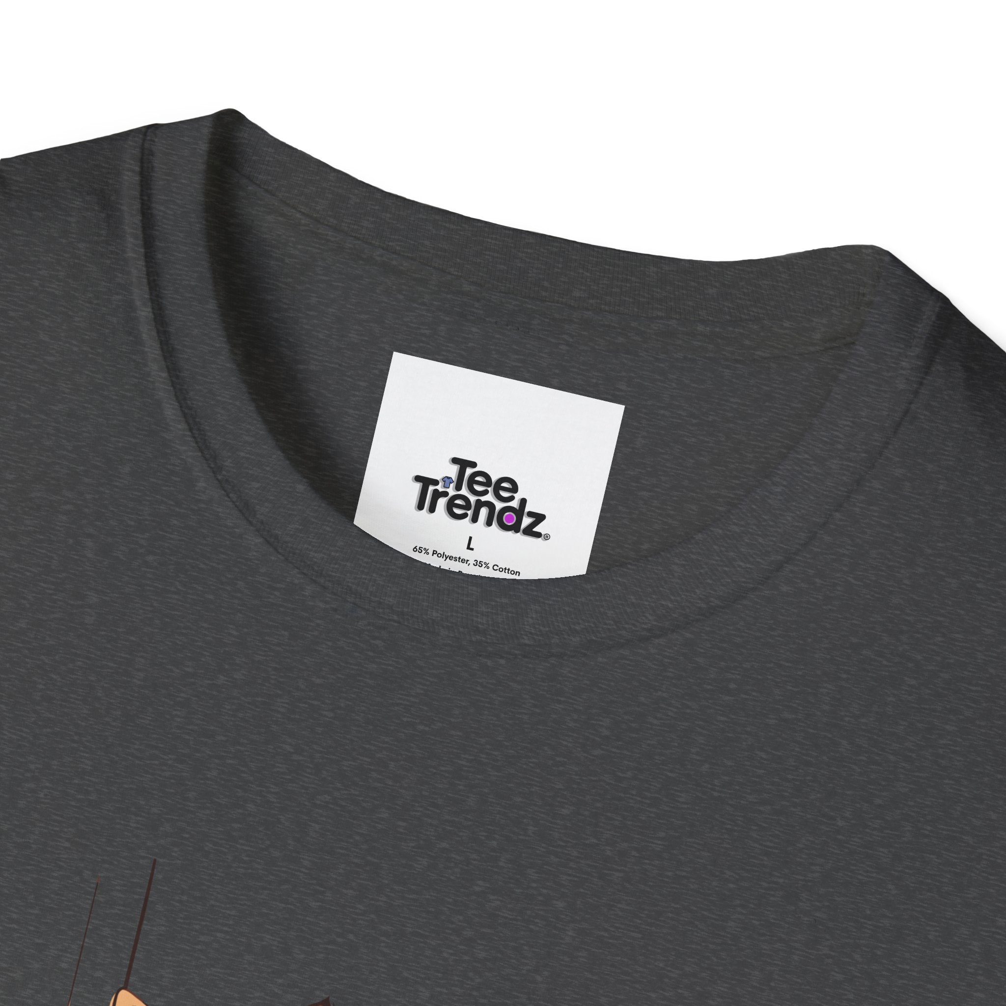 Giraffe Lover Tee — "Just a Girl Who Loves Giraffe" Cute Graphic T-Shirt