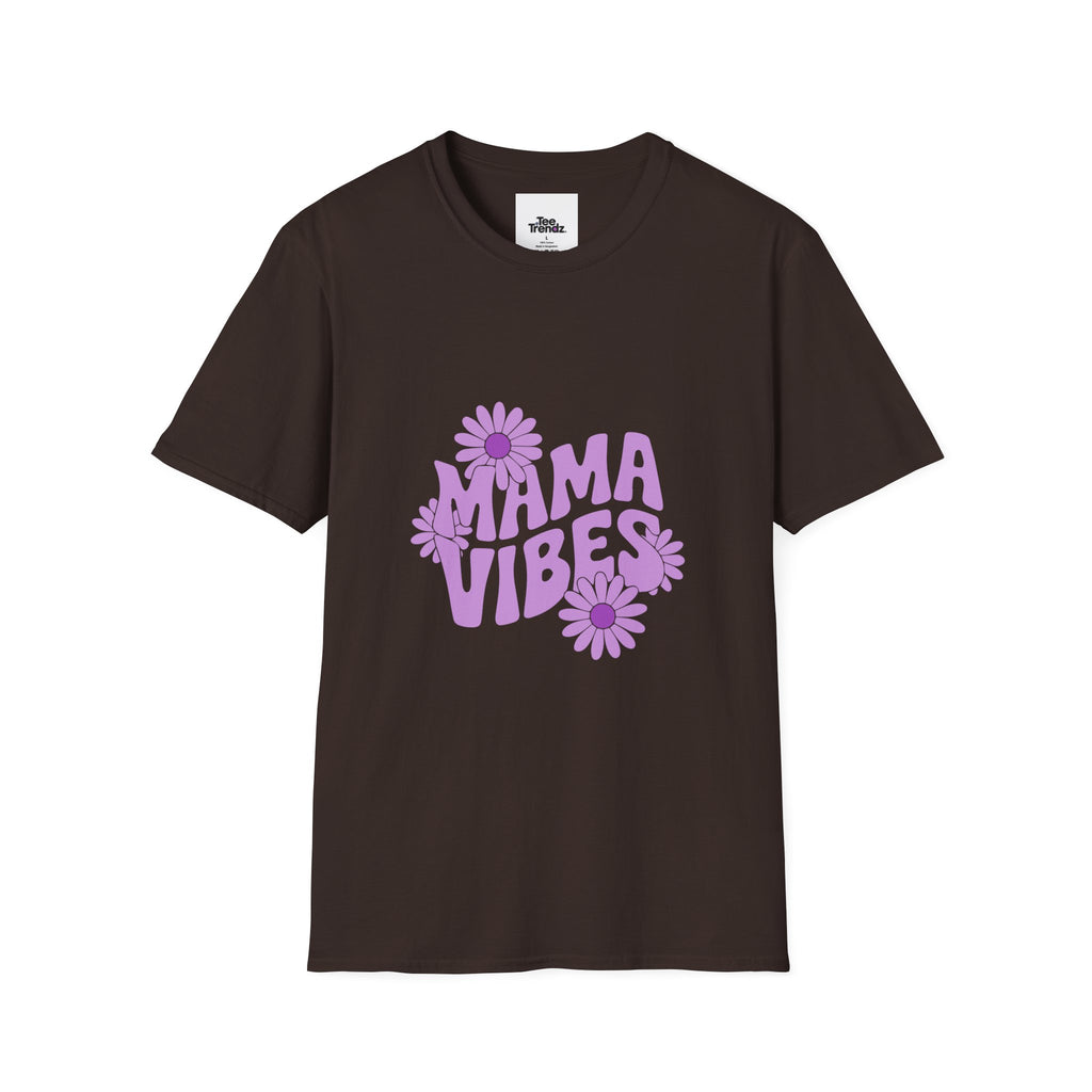 Mama Vibes Floral T-Shirt — Retro Daisy Mother's Day Tee