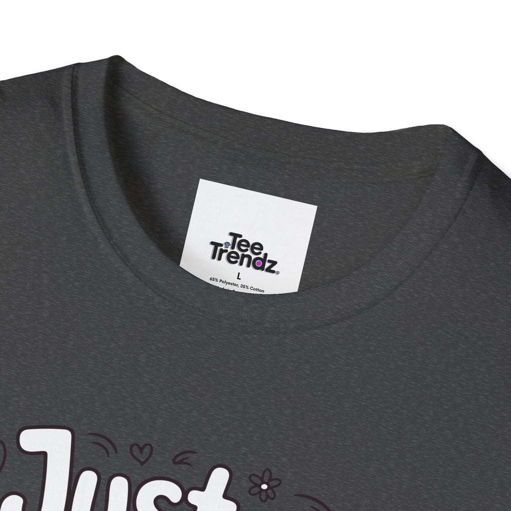 Just a Girl Who Loves Budgies T-Shirt – Cute Budgie Parakeet Tee for Bird Lovers